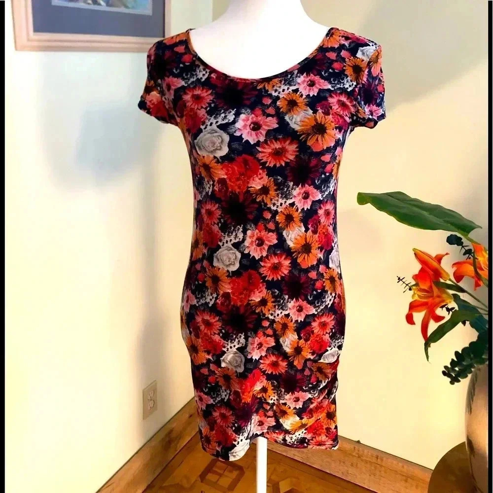 Floral ruched dress